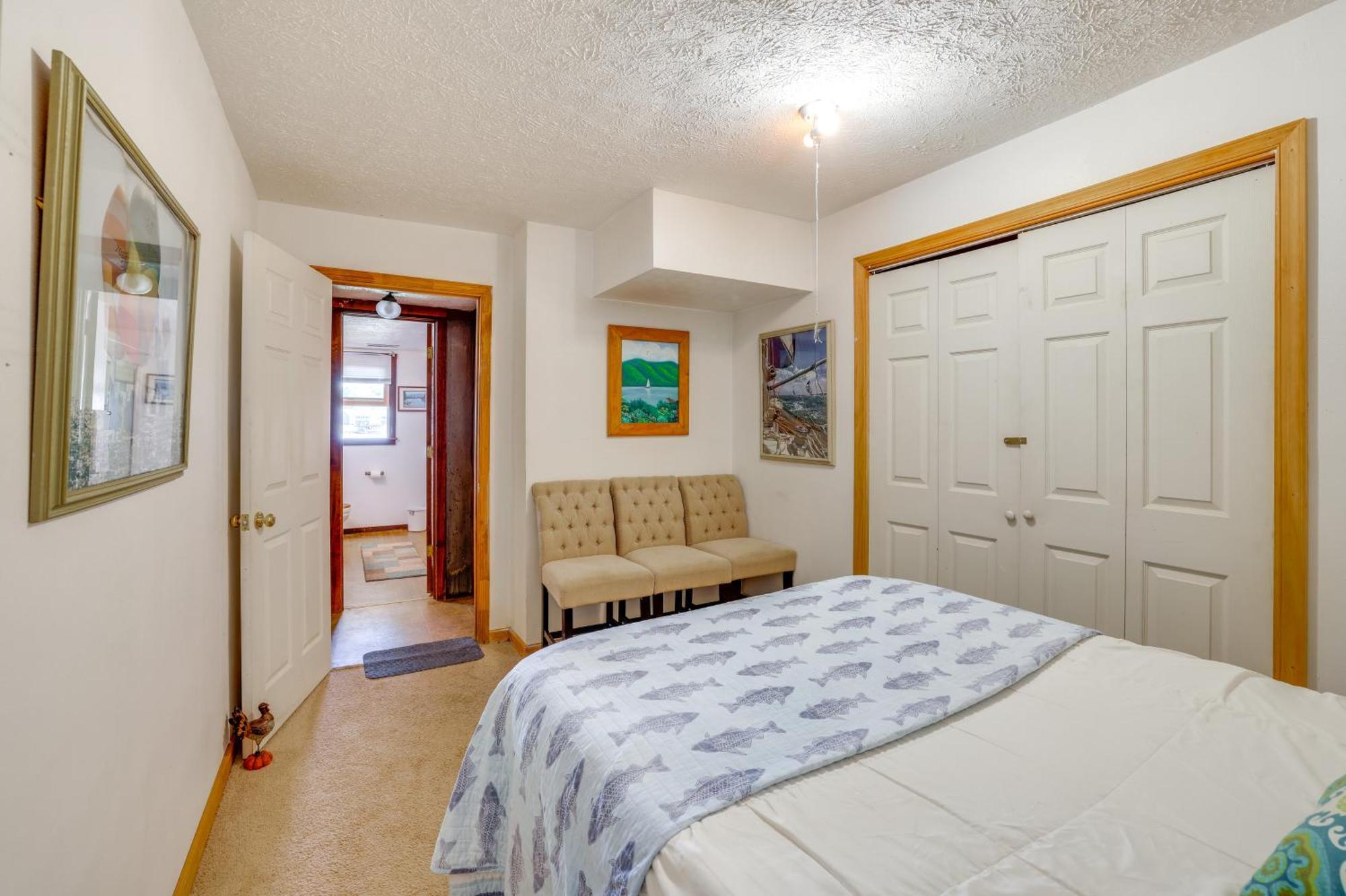 Smith Mountain Lake Retreat With Private Beach! Huddleston Kültér fotó